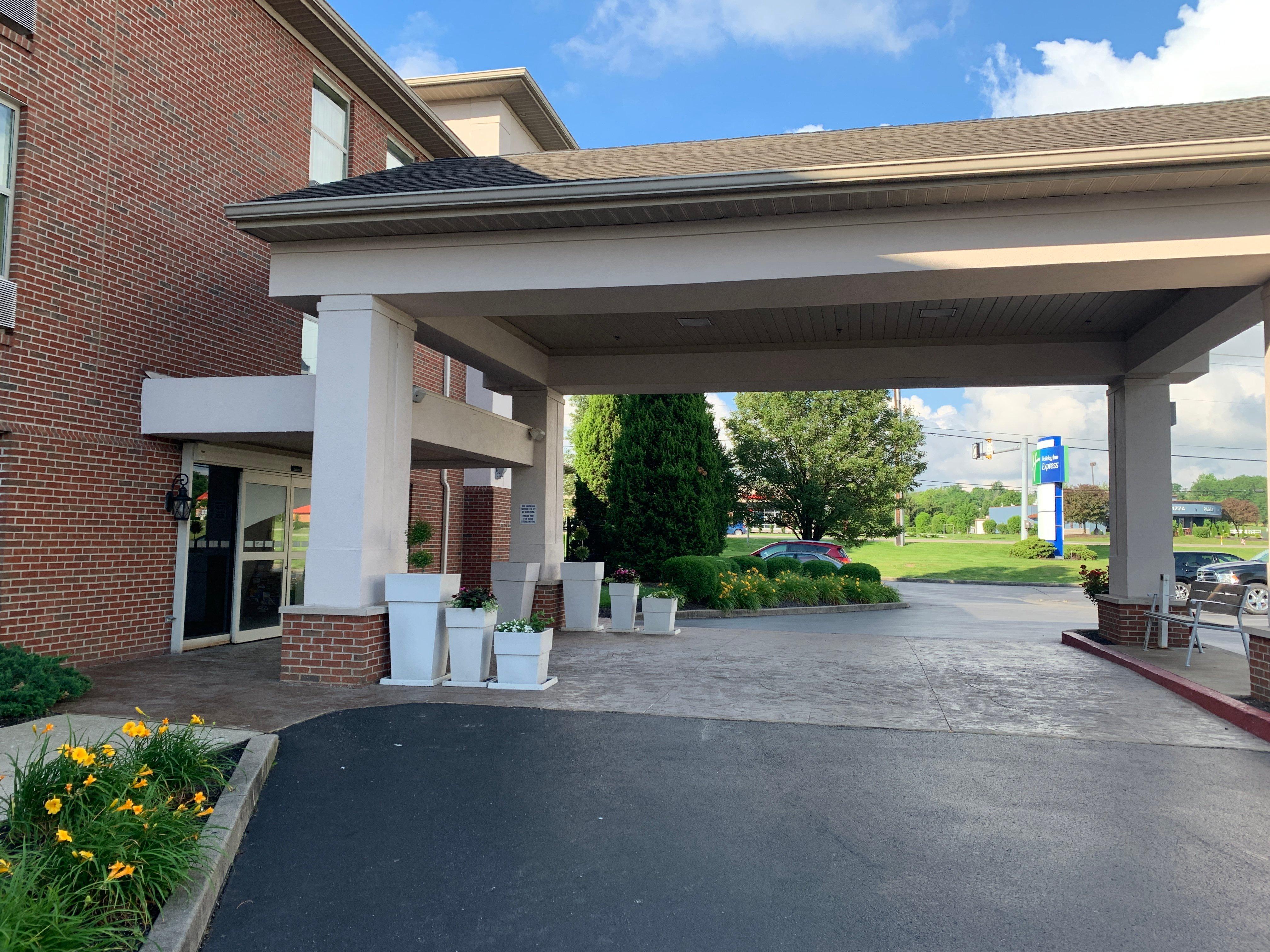Holiday Inn Express Fairfield By Ihg Eksteriør billede